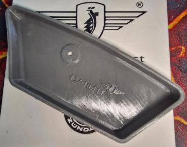 Zündapp Werkzeugfach Abdeckung Verschlußboden 432-10.111 aus TPU , Dichtet perfekt ab ! Typ 433 , 437 Combinette